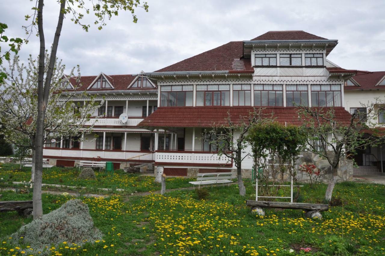 Padurea De Argint Vila Văratec Exterior foto